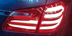 Thumbnail 10: 13-16 MERCEDES GL350 GL450 GL550 (X166) RIGHT REAR INNER TAILLIGHT LIGHT LAMP