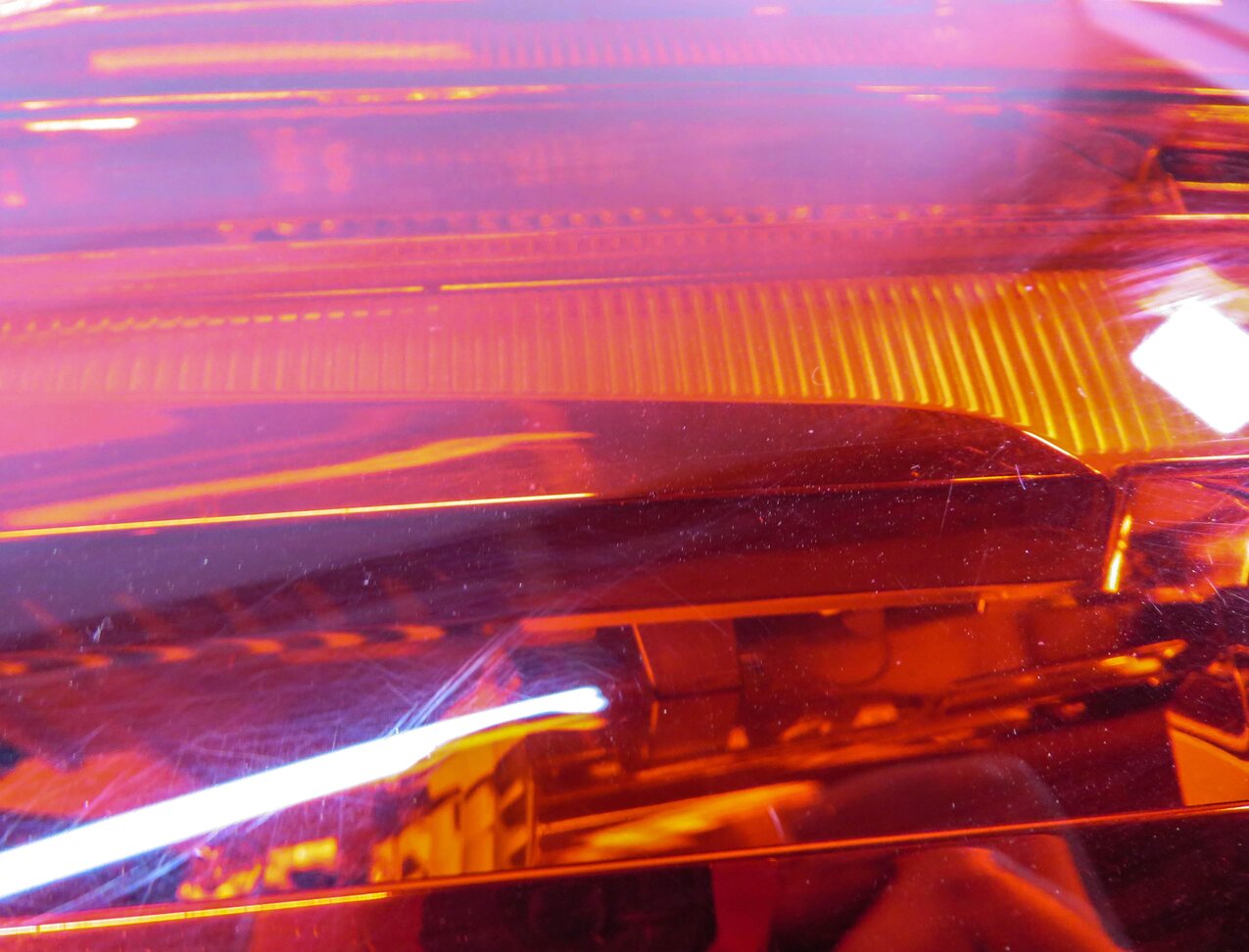 Thumbnail 15: 13-16 MERCEDES GL350 GL450 GL550 (X166) RIGHT REAR INNER TAILLIGHT LIGHT LAMP