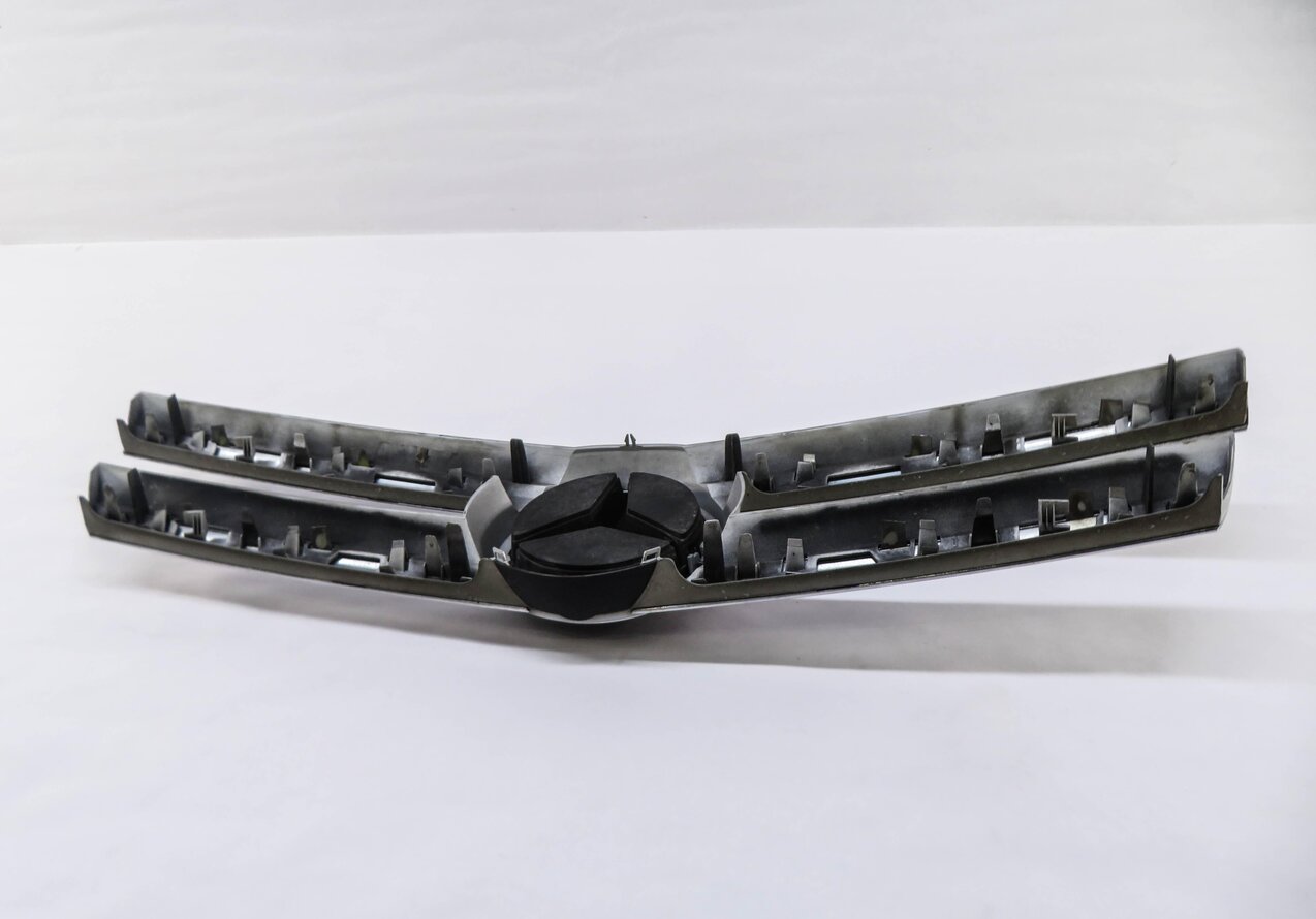 Thumbnail 4: 2013-2016 MERCEDES GL350 GL450 (X166) FRONT UPPER CENTER HOOD GRILLE TRIM