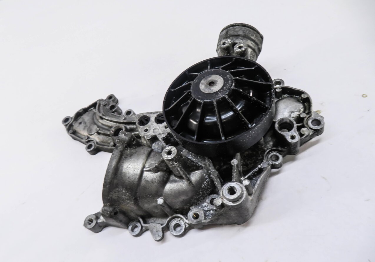 Thumbnail 3: 2011-2020 MERCEDES CL550 E550 GL450 GL550 ML550 S550 SL550 CLS550 - WATER PUMP