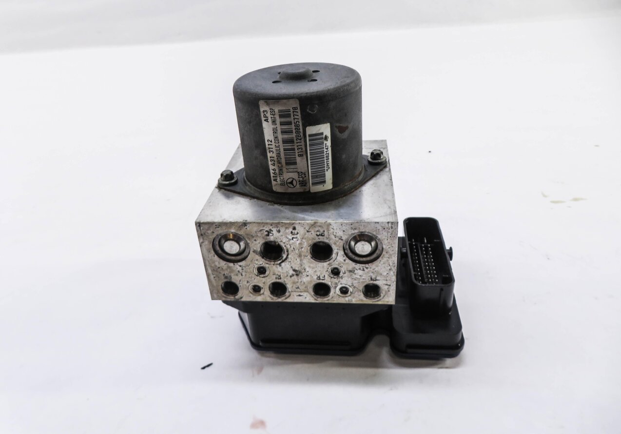 Thumbnail 2: 14-15 MERCEDES GL350 GL450 GL550 ML350 ML550 (W166 X166) ABS BRAKE PUMP MODULE