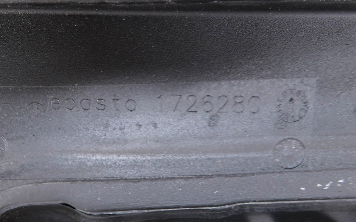 Thumbnail 6: 2012-2019 MERCEDES GL350 GL550 GLS ML350 ML550 (W166 X166) CENTER SUNROOF GLASS