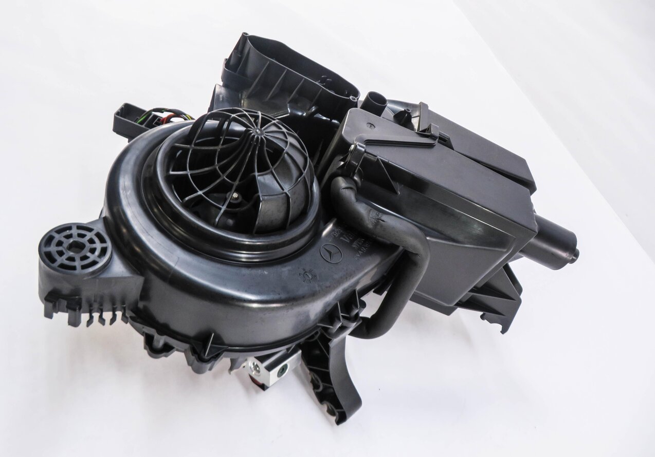 Thumbnail 3: 13-19 MERCEDES GL350 GL450 GL550 GLS350 GLS450 (W166 X166) REAR A/C BLOWER MOTOR