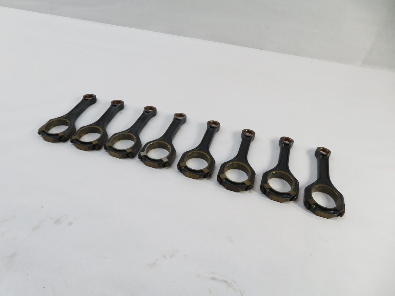 Thumbnail 1: 2012-2020 MERCEDES CL550 E550 GL450 GL550 ML550 S550 CLS550 - CONNECTING ROD SET