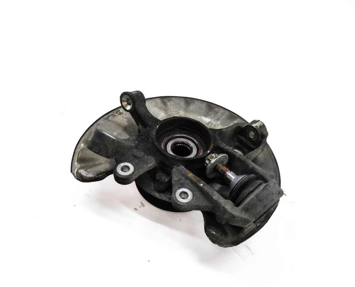 12-15 MERCEDES GL350 GL450 GL550 ML350 (W166 X166) RIGHT REAR SPINDLE KNUCKLE