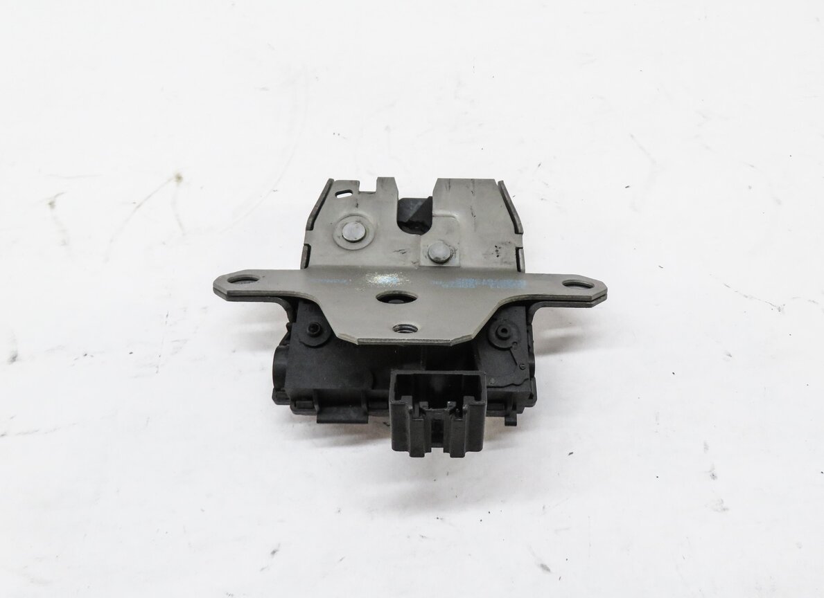 Thumbnail 3: 2011 RANGE ROVER SPORT (L320) REAR TRUNK LOCK LATCH ACTUATOR