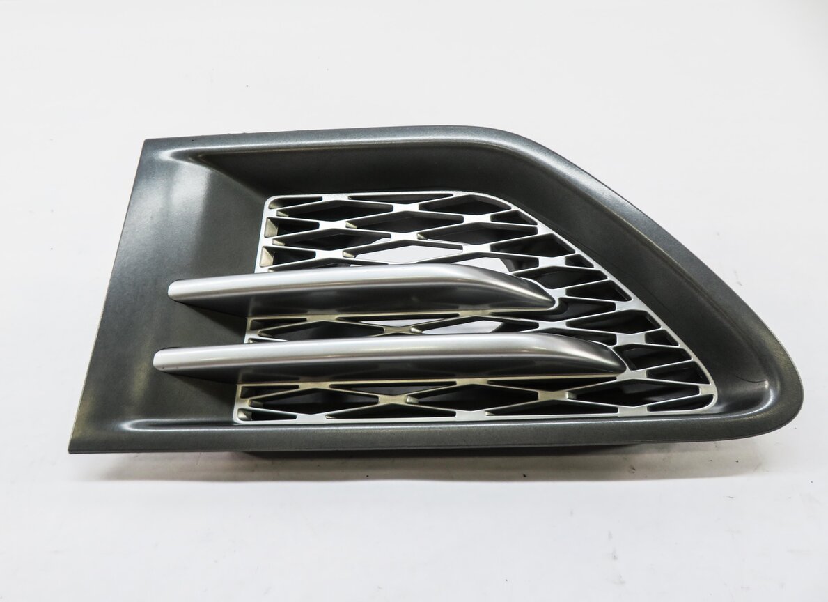 Thumbnail 2: 2011 RANGE ROVER SPORT (L320) LEFT FRONT DRIVER FENDER GRILLE TRIM