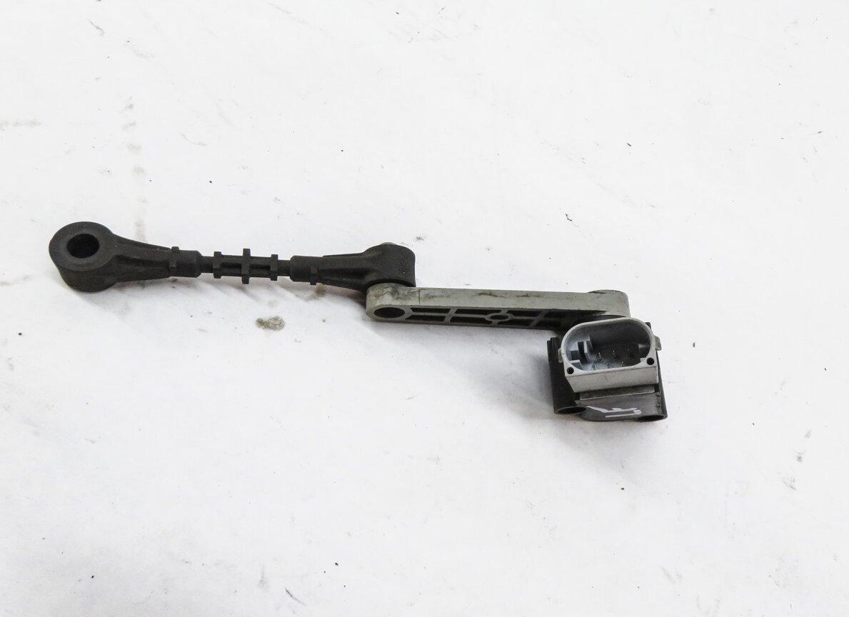Thumbnail 3: 2011 RANGE ROVER SPORT (L320) LEFT FRONT DRIVER SUSPENSION HEIGHT LEVEL SENSOR