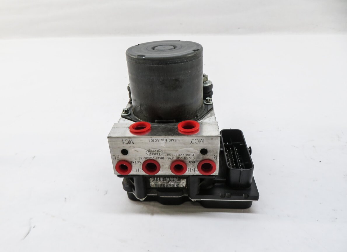 Thumbnail 2: 2011-2012 LAND ROVER LR4 - RANGE ROVER SPORT (L320) ABS BRAKE PUMP w/ MODULE