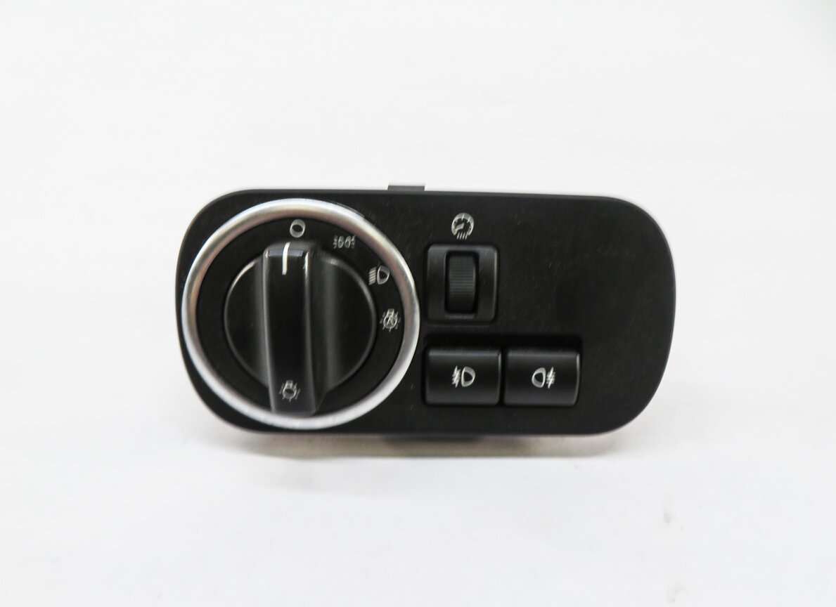 Thumbnail 3: 2010-2013 LAND ROVER LR4 / RANGE ROVER SPORT (L320) HEADLIGHT SWITCH CONTROL