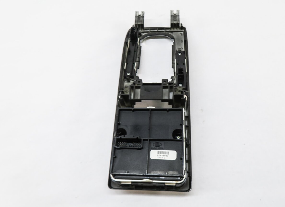 Thumbnail 5: 2011 RANGE ROVER SPORT (L320) SHIFTER TRIM w/ TERRAIN CONTROL SWITCH KNOB