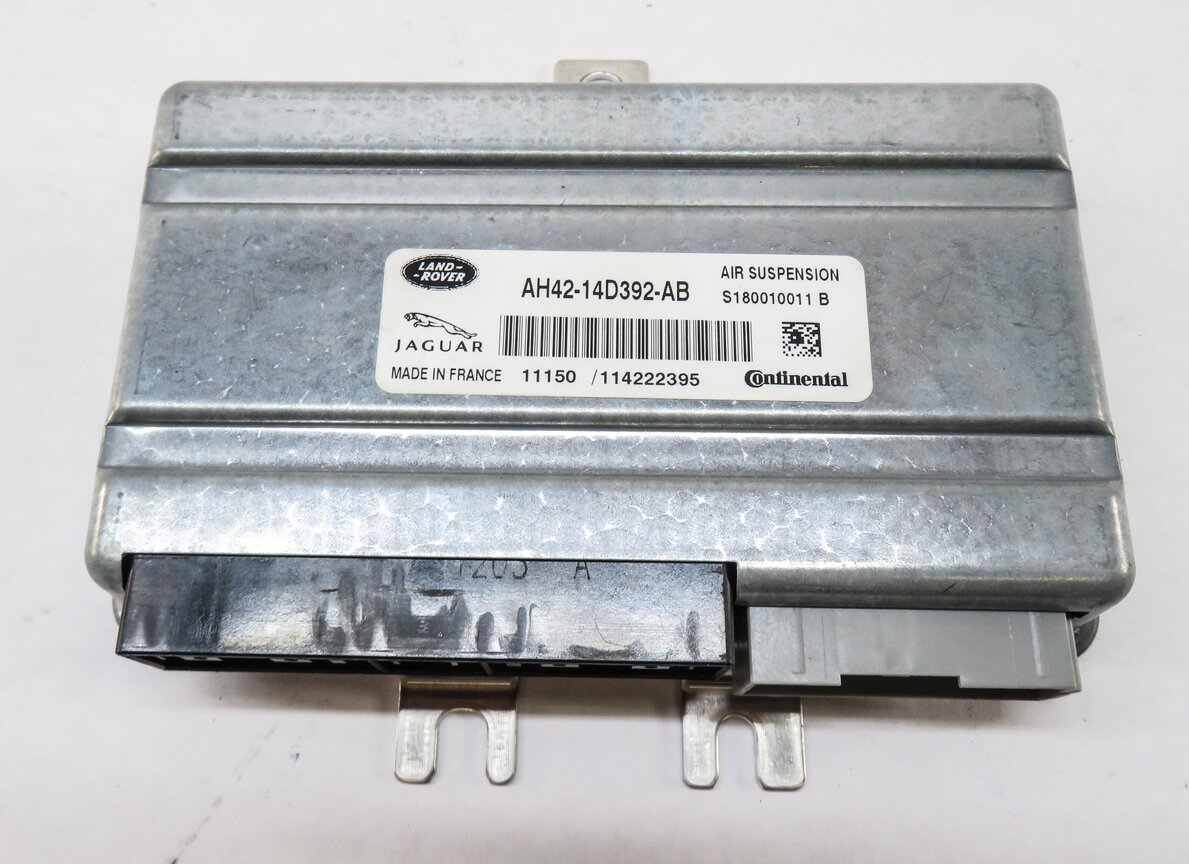 Thumbnail 2: 2011 RANGE ROVER SPORT (L320) AIR COMPRESSOR CONTROL MODULE (AMK COMPRESSOR)