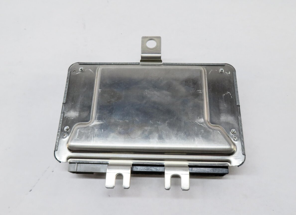 Thumbnail 3: 2011 RANGE ROVER SPORT (L320) AIR COMPRESSOR CONTROL MODULE (AMK COMPRESSOR)