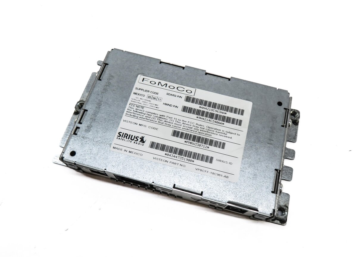Thumbnail 1: 2007-2012 LR3 - RANGE ROVER SPORT (L320) SIRIUS SATELLITE RADIO RECEIVER MODULE