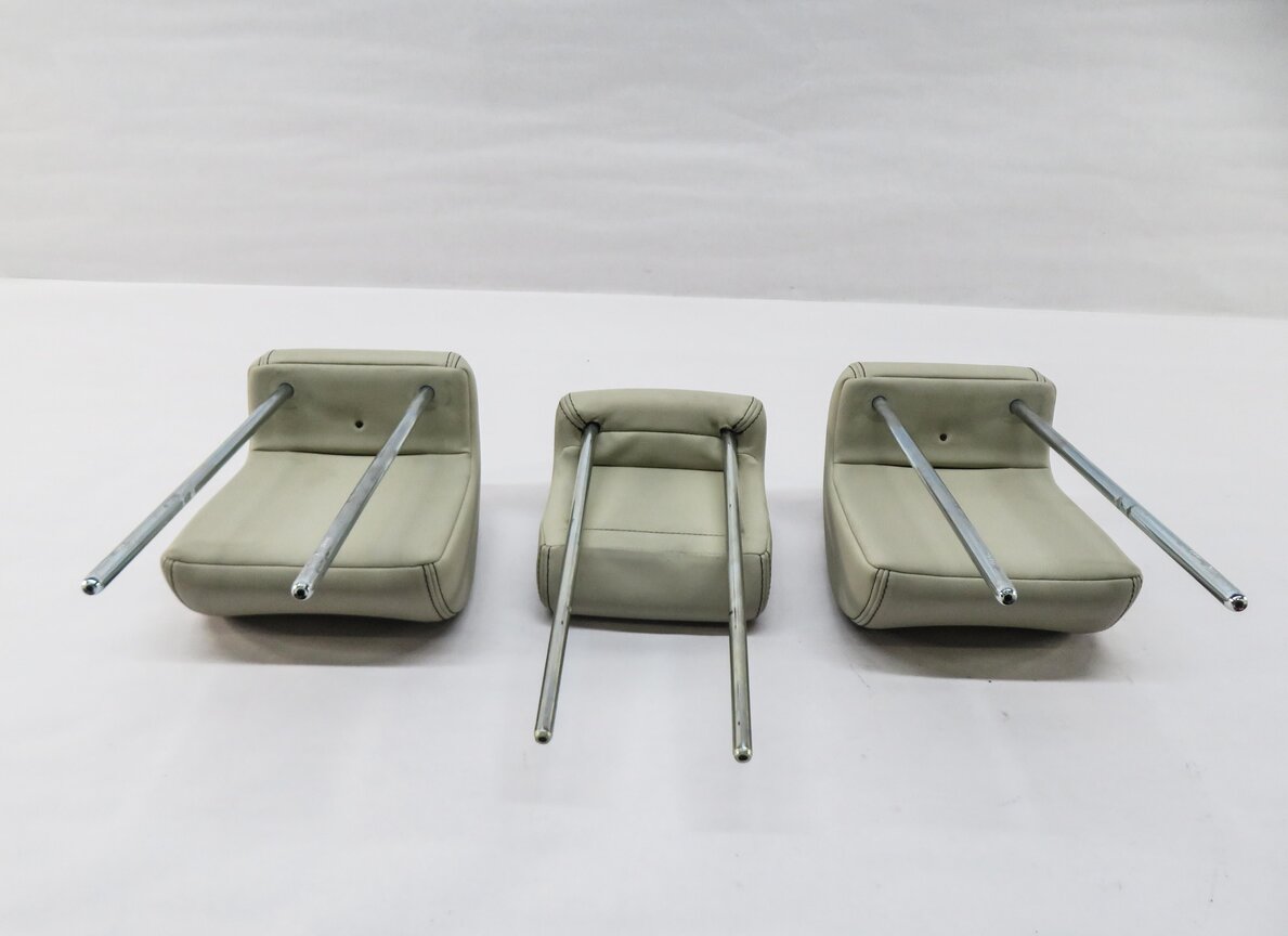 Thumbnail 5: 2011 RANGE ROVER SPORT (L320) REAR SEAT HEADREST SET (IVORY LEATHER)