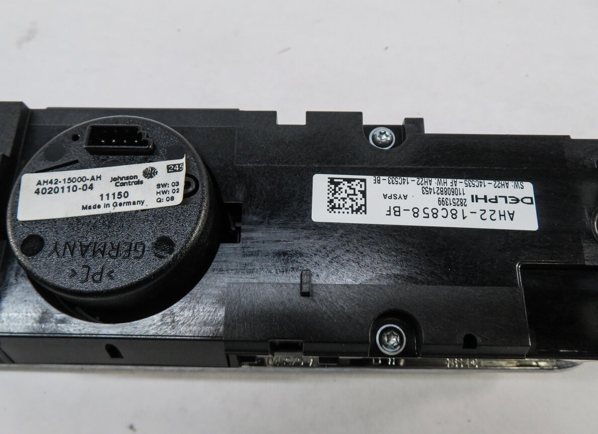 Thumbnail 5: 2010-2016 LR4 / RANGE ROVER SPORT (L320) RADIO NAV PHONE VIDEO CLOCK INFO SWITCH