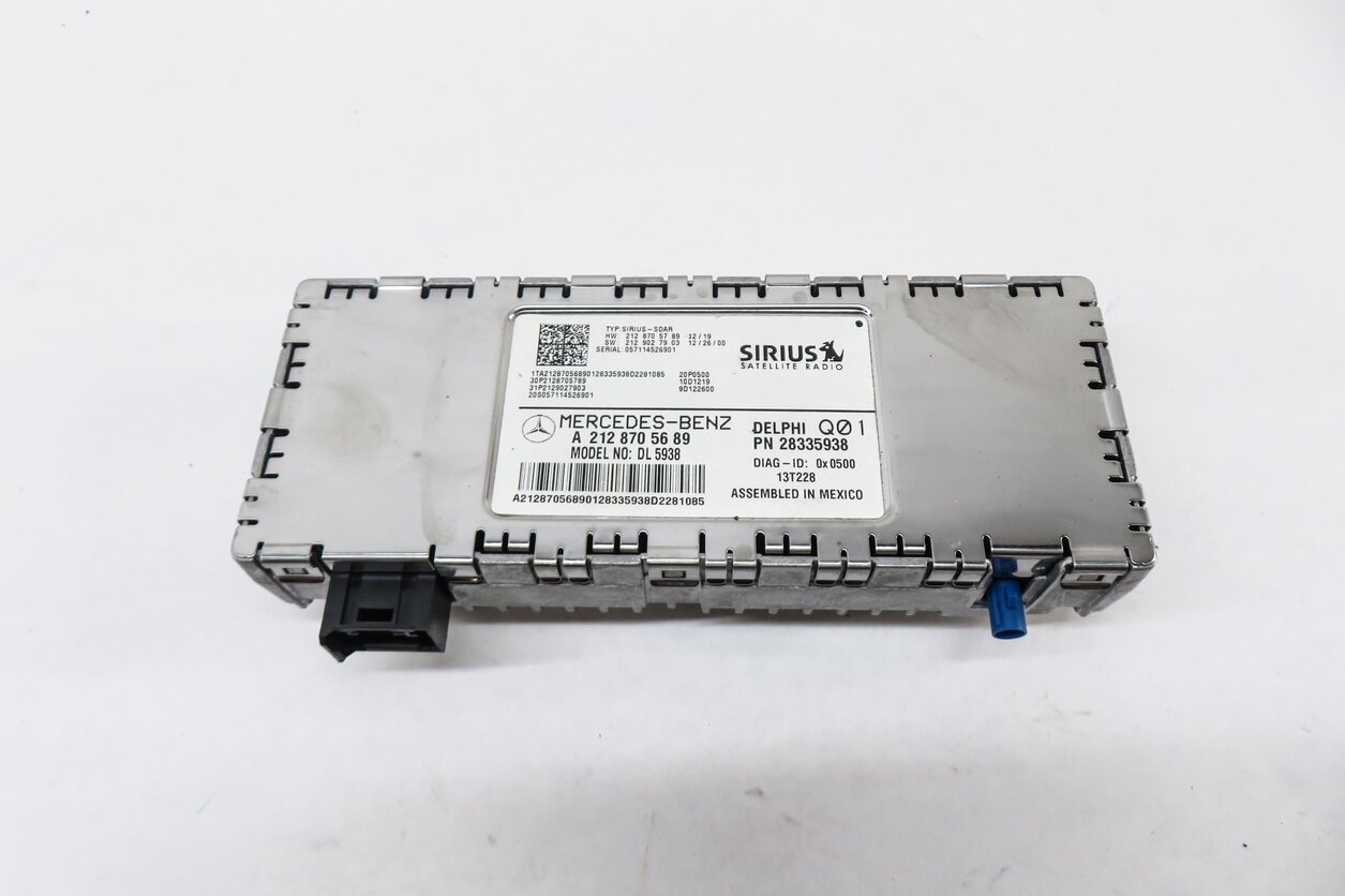 Thumbnail 2: 13-16 MERCEDES C300 C350 E300 E350 E550 GL350 GL450 - SIRIUS SATELLITE MODULE