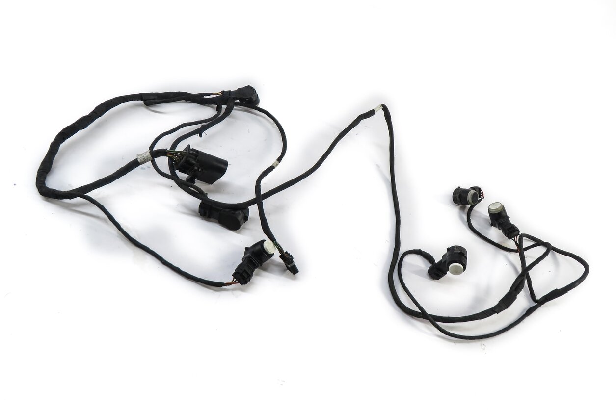 Thumbnail 2: 2014 MERCEDES GL450 (X166) FRONT PDC PARK DISTANCE SENSOR SET w/ HARNESS (WHITE)