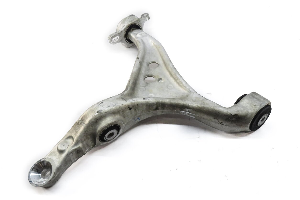 13-19 MERCEDES GL350 GL450 GL550 ML350 (W166 X166) LEFT FRONT LOWER CONTROL ARM
