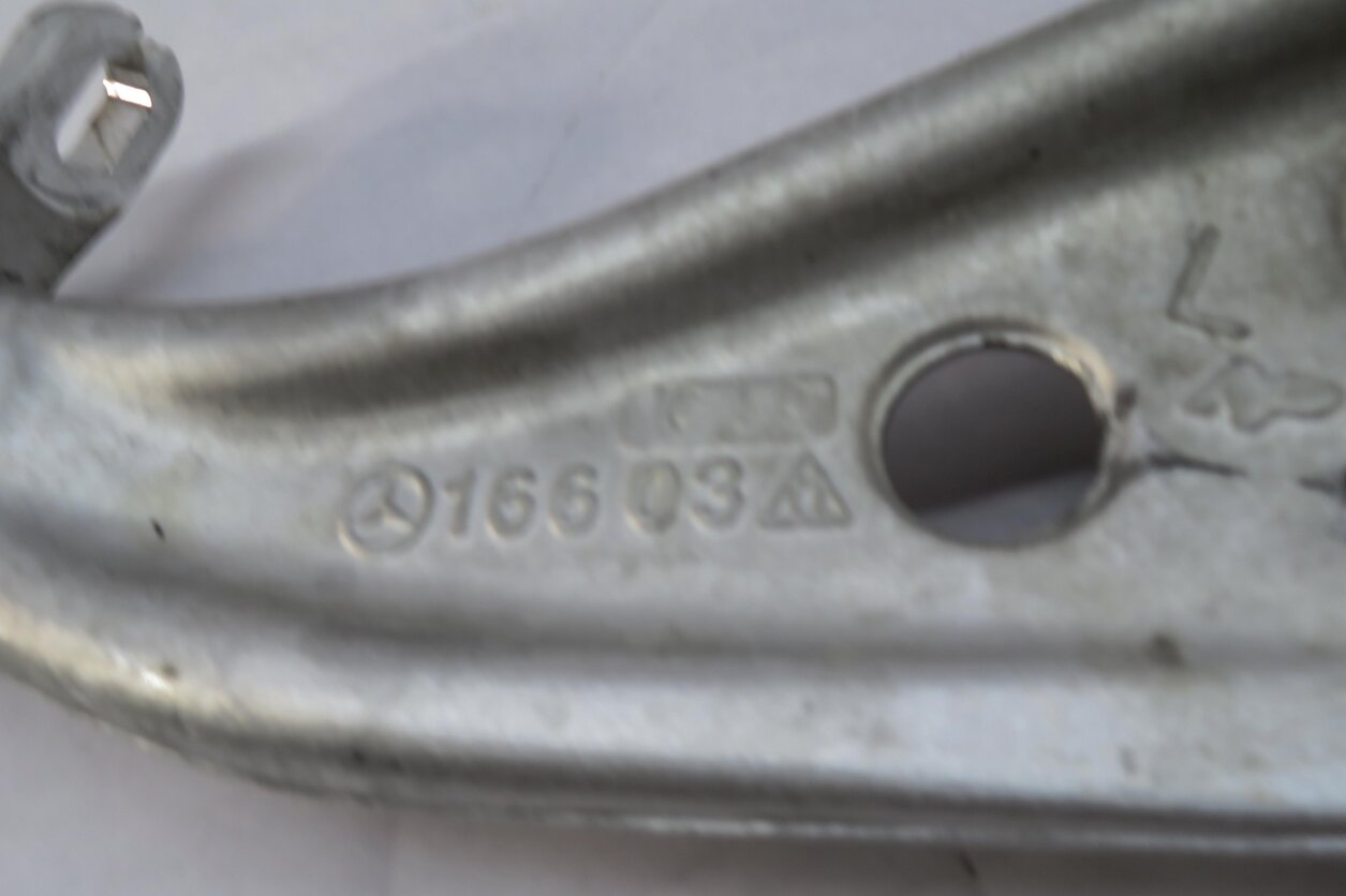 Thumbnail 3: 13-19 MERCEDES GL350 GL450 GL550 ML350 (W166 X166) LEFT FRONT LOWER CONTROL ARM