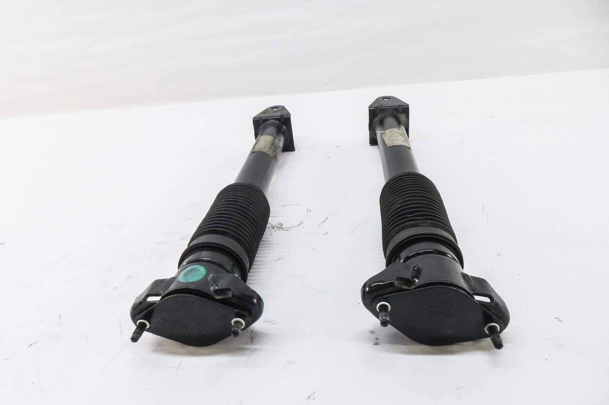 Thumbnail 4: 2013-2016 MERCEDES GL350 GL450 GL63 (X166) REAR SUSPENSION SHOCK STRUT SET-2