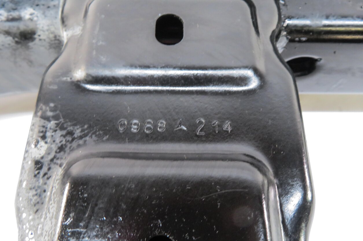 Thumbnail 5: 2013-2016 MERCEDES GL350 GL450 GL550 GL63 AMG (X166) REAR REINFORCEMENT BAR