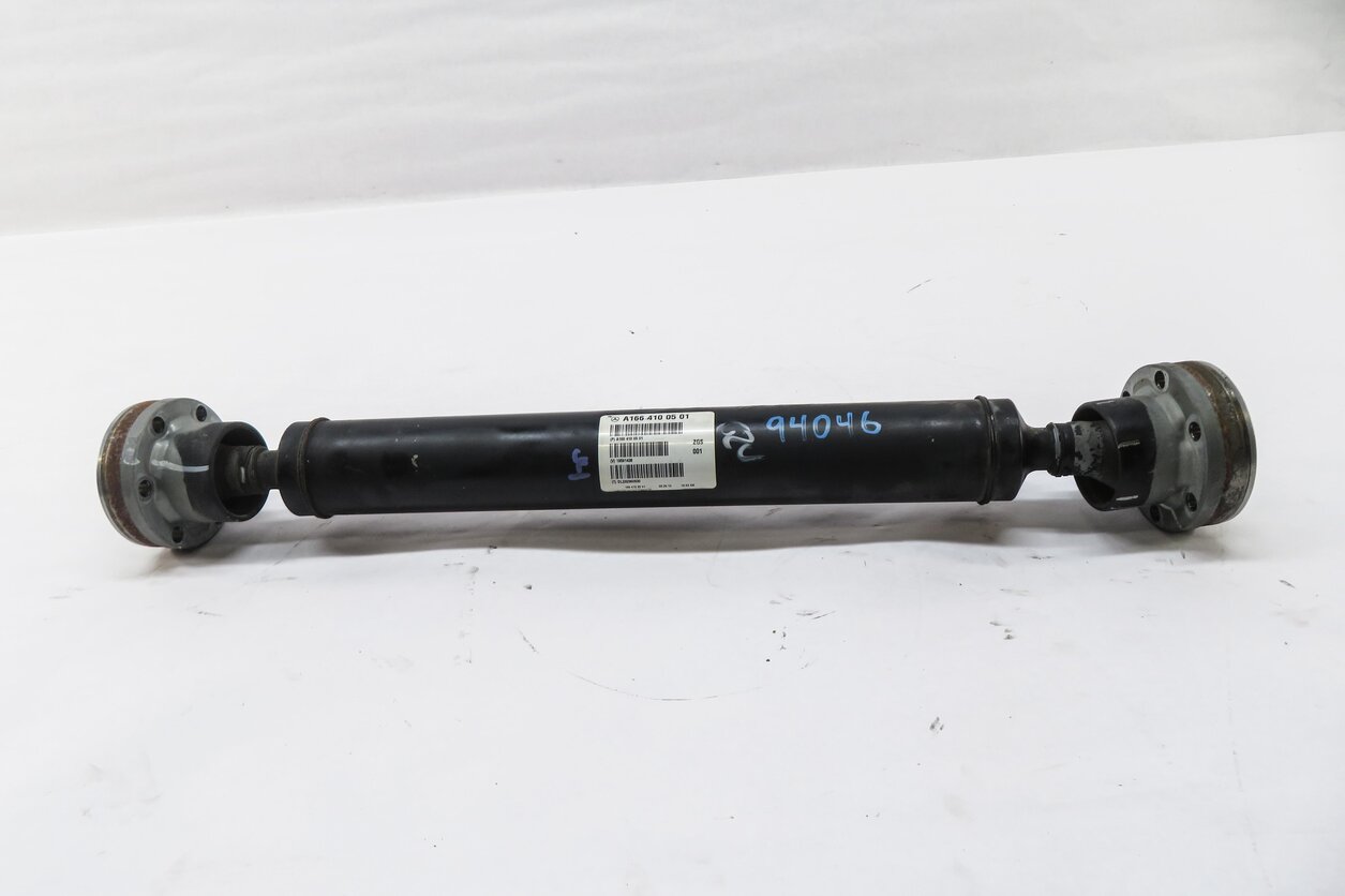 Thumbnail 2: 12-15 MERCEDES GL450 GL550 GL63 ML400 ML500 ML63 (W166 X166) FRONT DRIVESHAFT