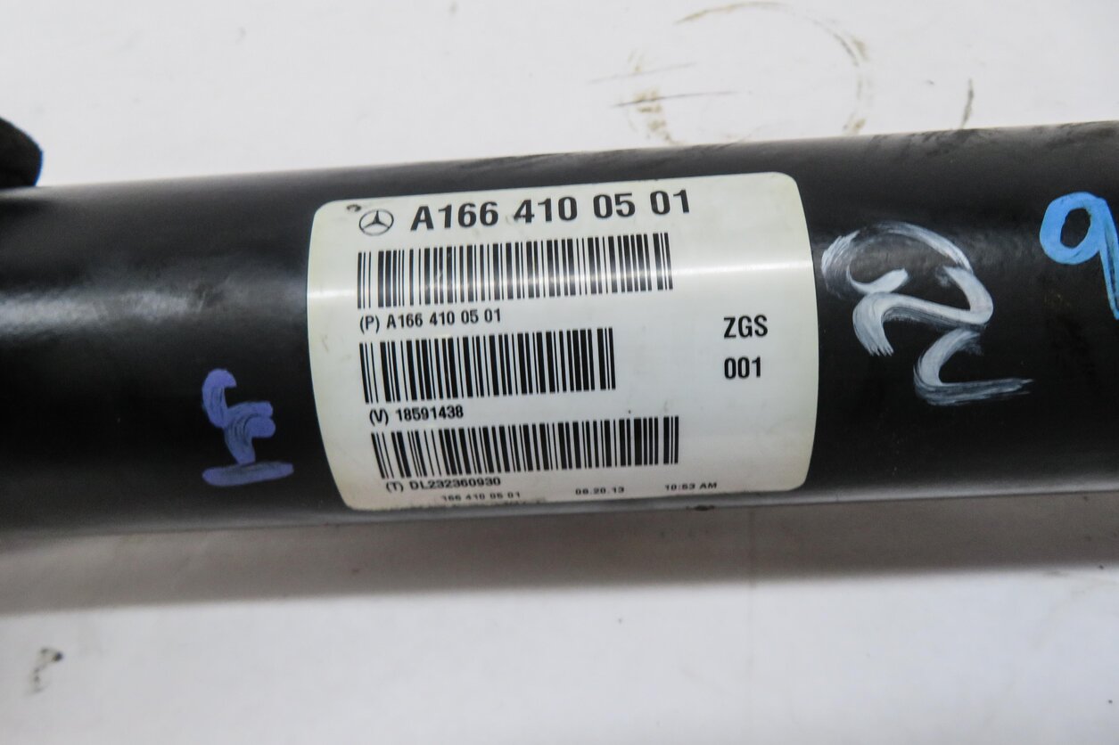 Thumbnail 4: 12-15 MERCEDES GL450 GL550 GL63 ML400 ML500 ML63 (W166 X166) FRONT DRIVESHAFT
