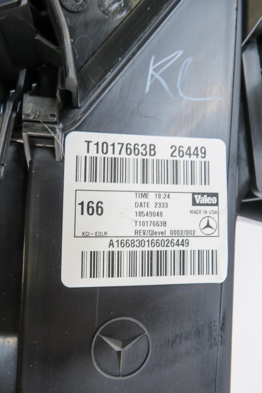 Thumbnail 6: 13-19 MERCEDES GL350 GL450 GL550 GLS350 GLS450 (W166 X166) REAR A/C BLOWER MOTOR