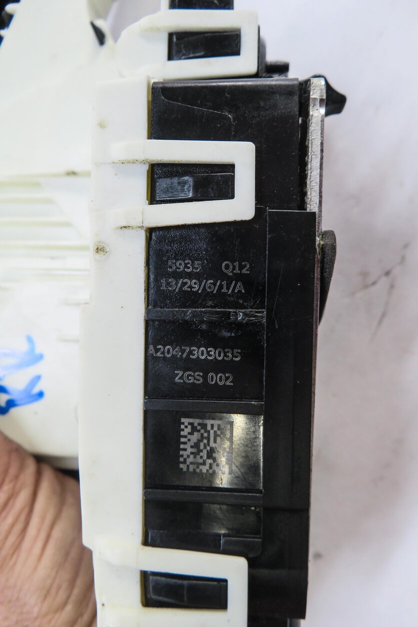 Thumbnail 4: 11-19 MERCEDES E350 GL350 GL450 GL550 CLK250 GLK350 ML350 RIGHT REAR DOOR LATCH