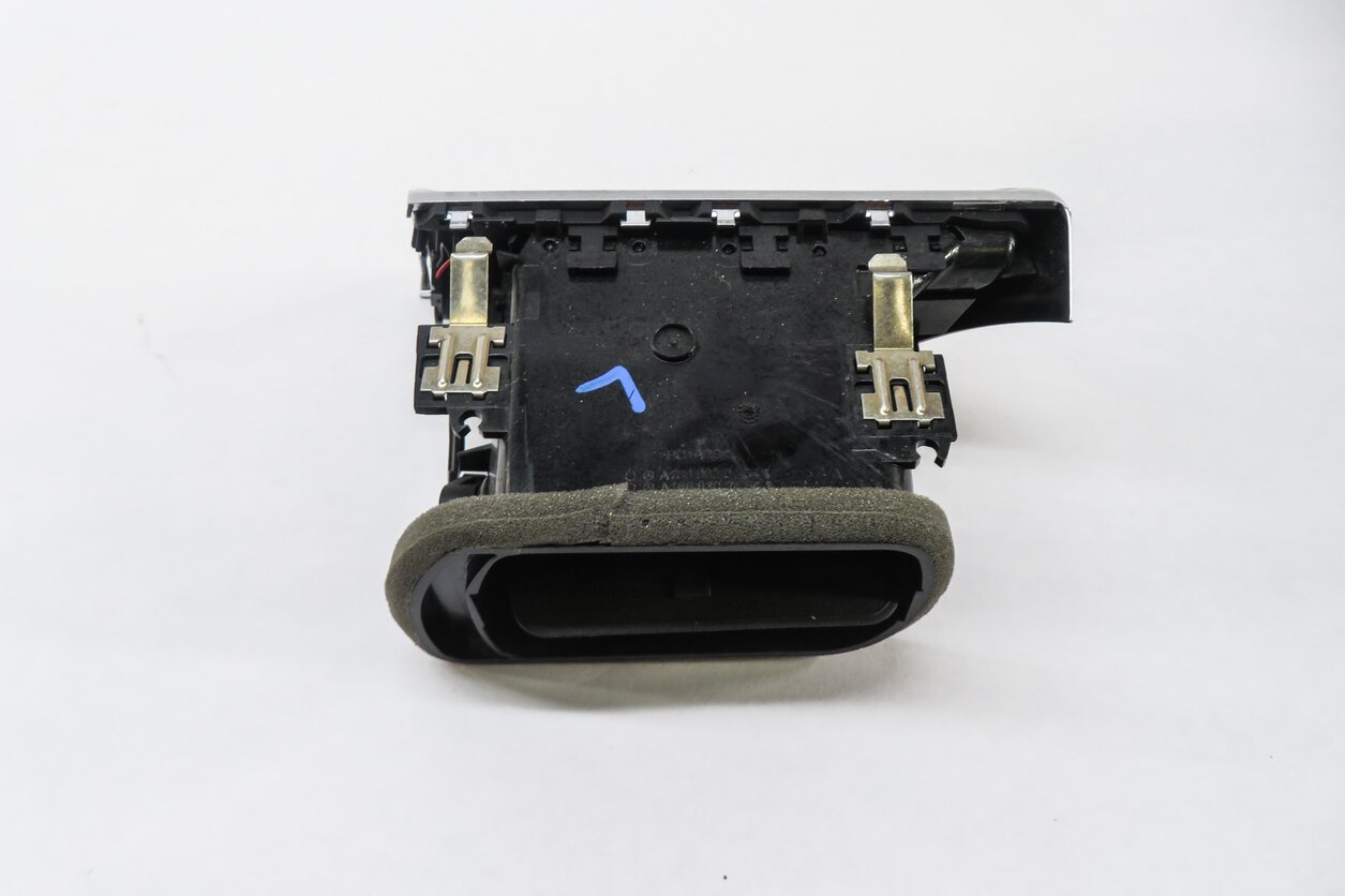 Thumbnail 3: 2014 MERCEDES GL450 (X166) LEFT FRONT DRIVER DASH HEATER A/C AIR VENT