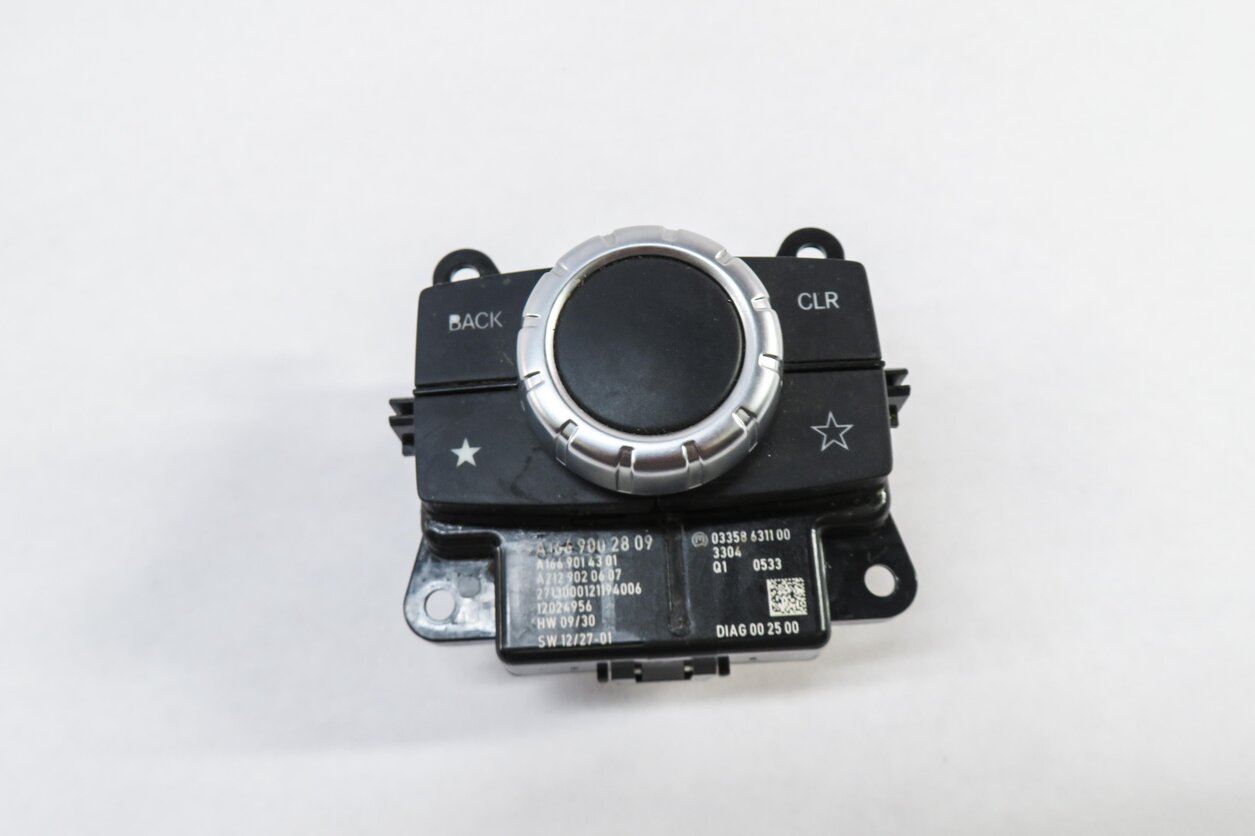 Thumbnail 2: 14-16 MERCEDES G550 GL350 GL550 ML350 ML550 (W166 X166) RADIO NAV CONTROL SWITCH