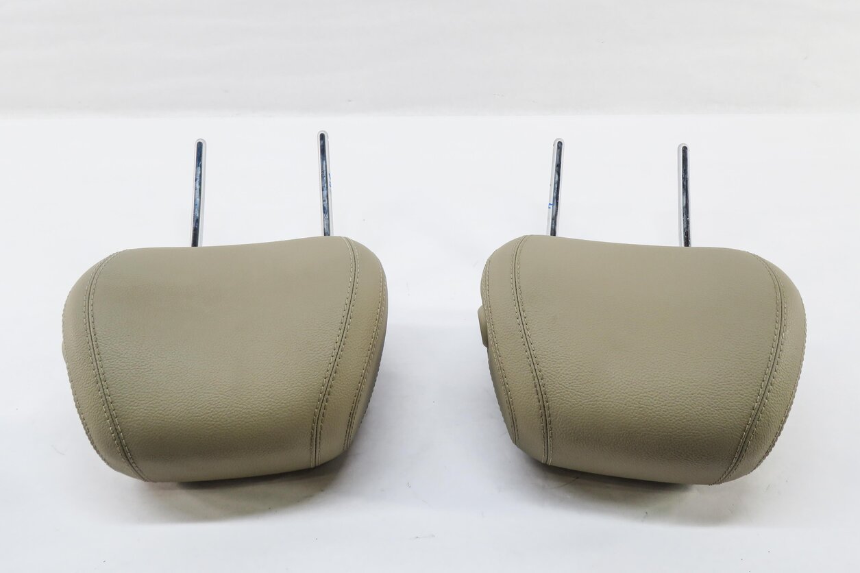 Thumbnail 3: 2014 MERCEDES GL450 (X166) LEFT FRONT DRIVER SEAT HEADREST (BEIGE 105A)