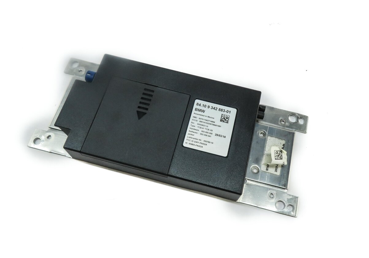 Thumbnail 1: 2014 BMW 335i (F30) BLUETOOTH TELEMATICS COMMUNICATION CONTROL MODULE