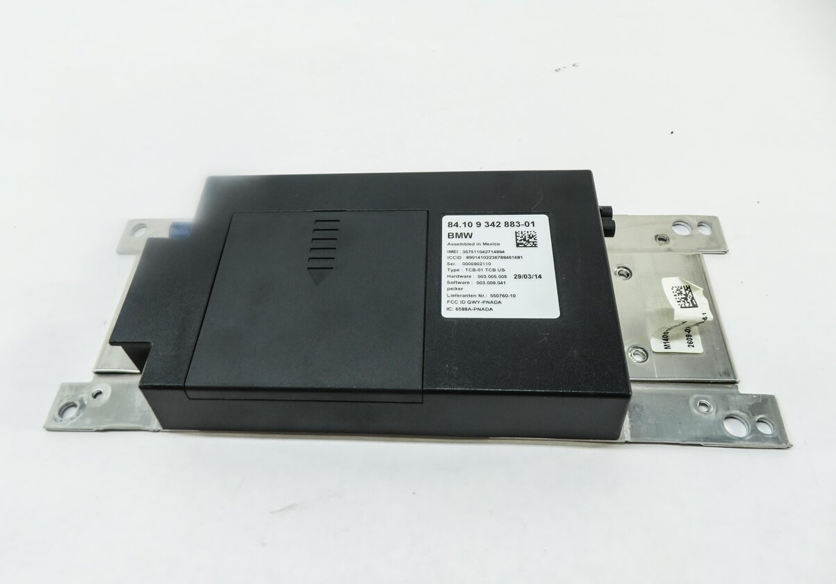 Thumbnail 2: 2014 BMW 335i (F30) BLUETOOTH TELEMATICS COMMUNICATION CONTROL MODULE