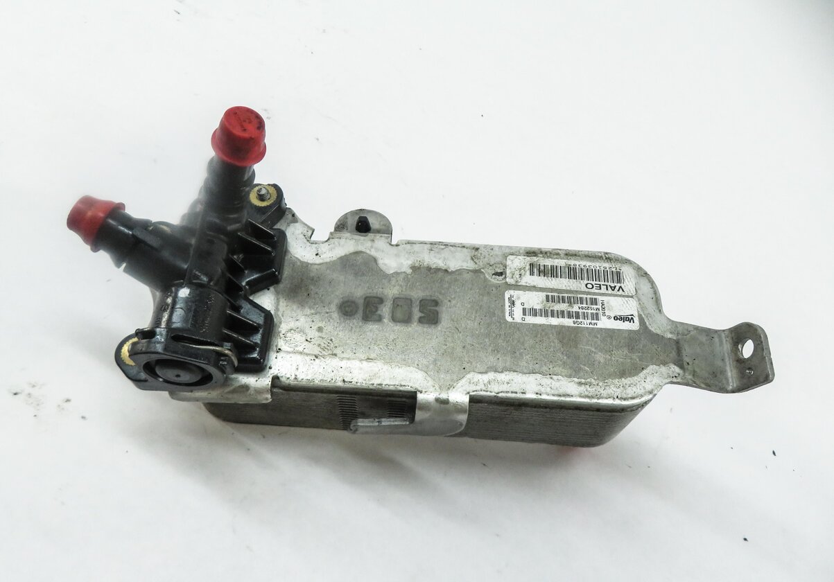 Thumbnail 3: 12-18 BMW 228i 235i 328i 335i 428i 435i - 2.0L / 3.0L TRANSMISSION OIL COOLER