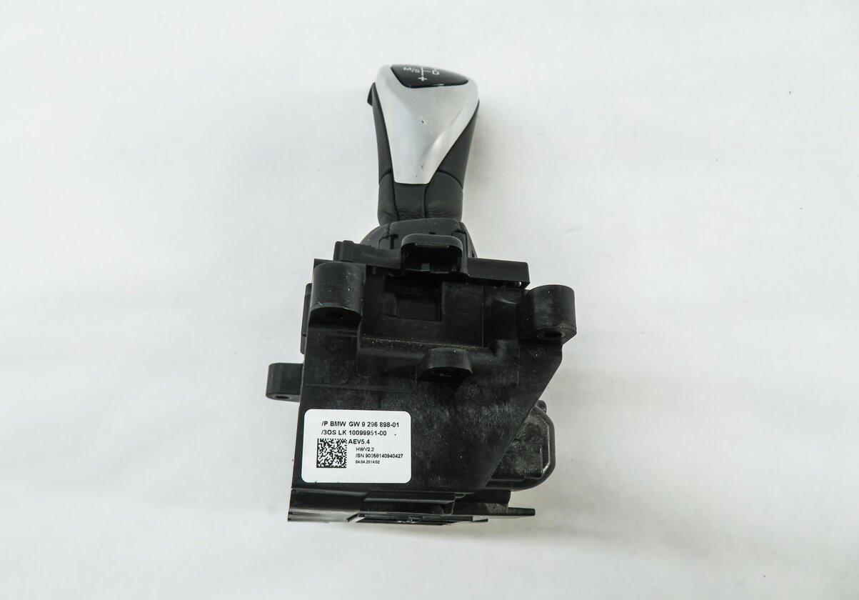 Thumbnail 6: 2013-2020 BMW 228i 230i 235i 328i 330i 335i 340i 428i 435i - SPORT GEAR SHIFTER
