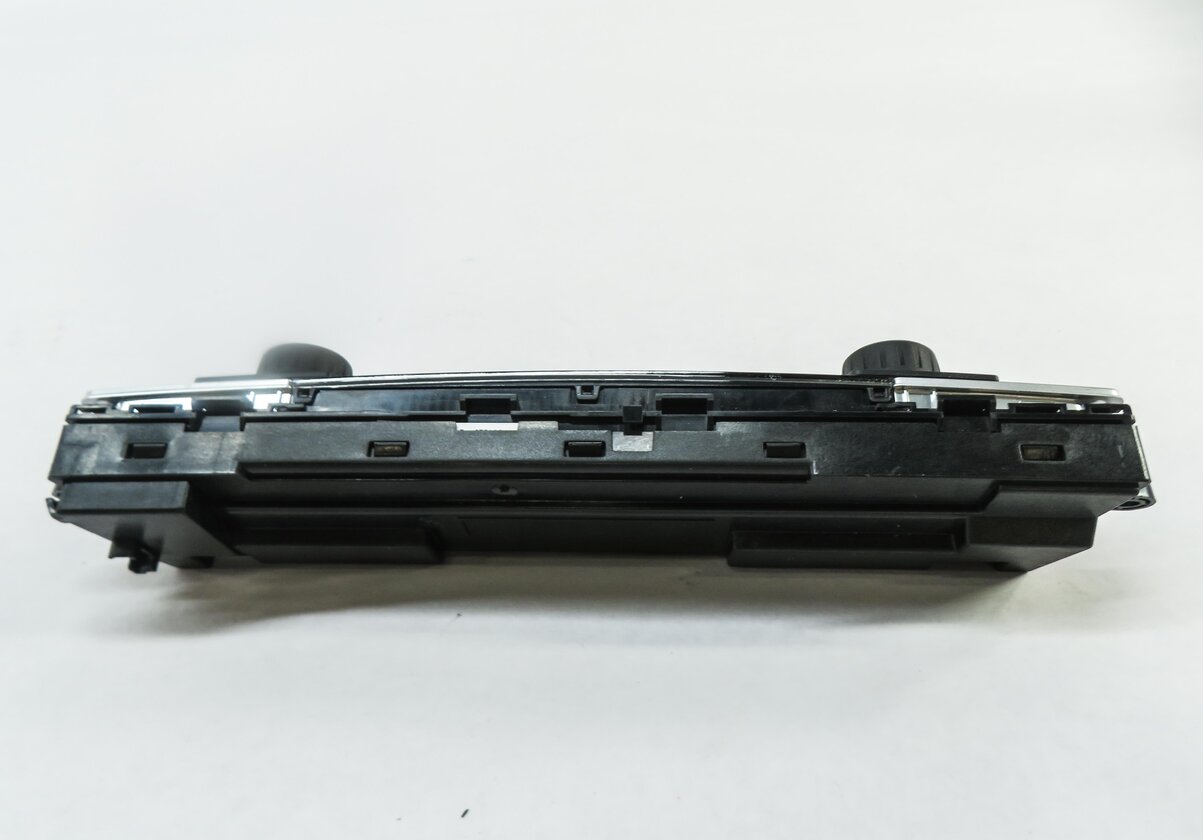 Thumbnail 4: 2014-2016 BMW 228i 320i 328i 328iGT 335i 335iGT 428i 435i - TEMPERATURE CONTROL
