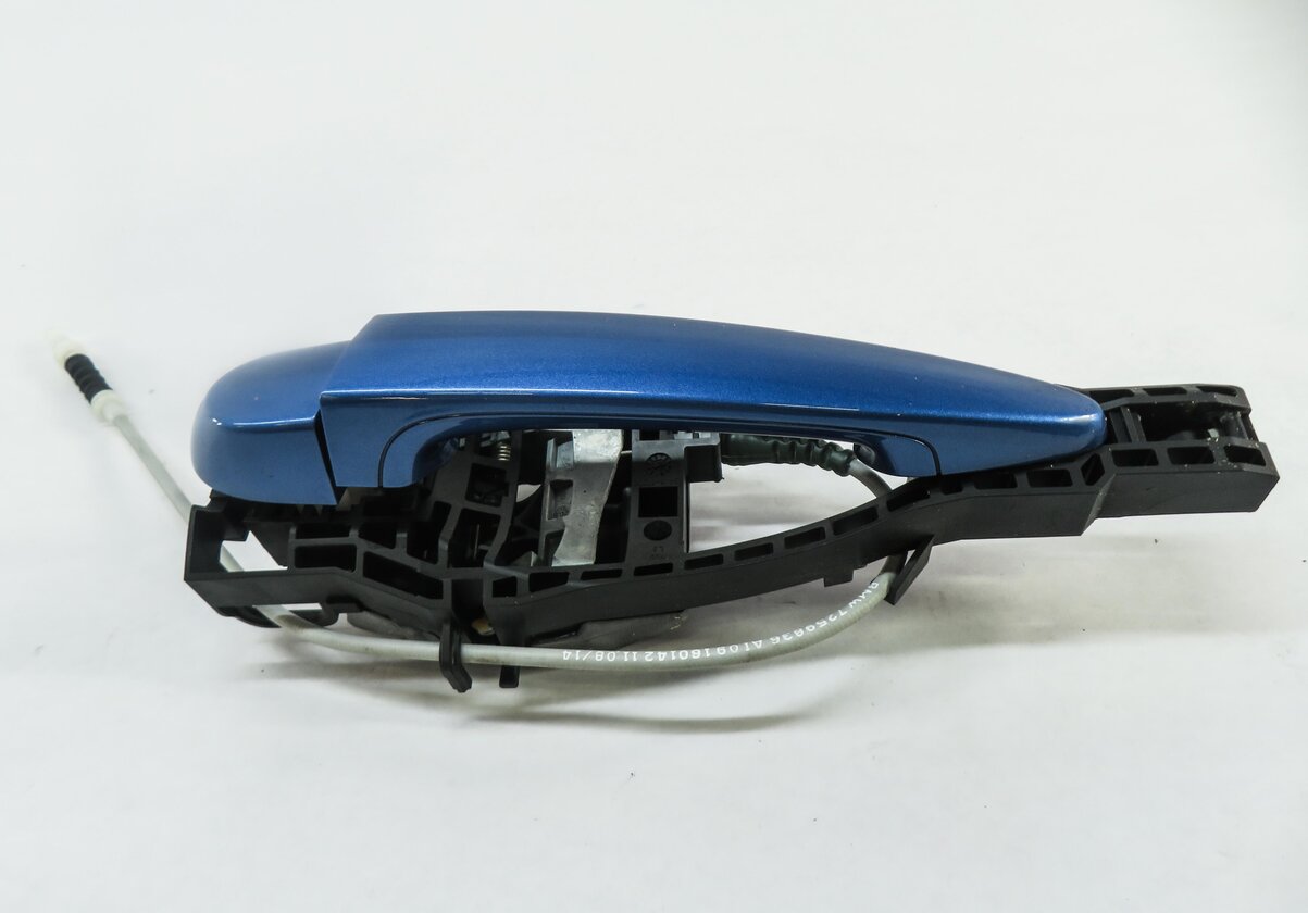 Thumbnail 3: 2012-2019 BMW 328i 330i 335i M3 (F30 F31) LEFT SIDE REAR DOOR HANDLE (BLUE)