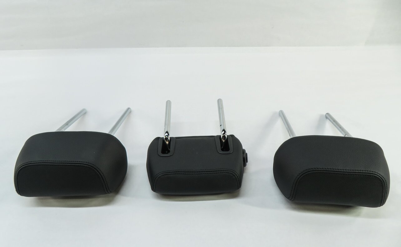Thumbnail 4: 2014 BMW 335i (F30) REAR SEAT LHEADREST SET-3 (BLACK DAKOTA LEATHER LCSW)