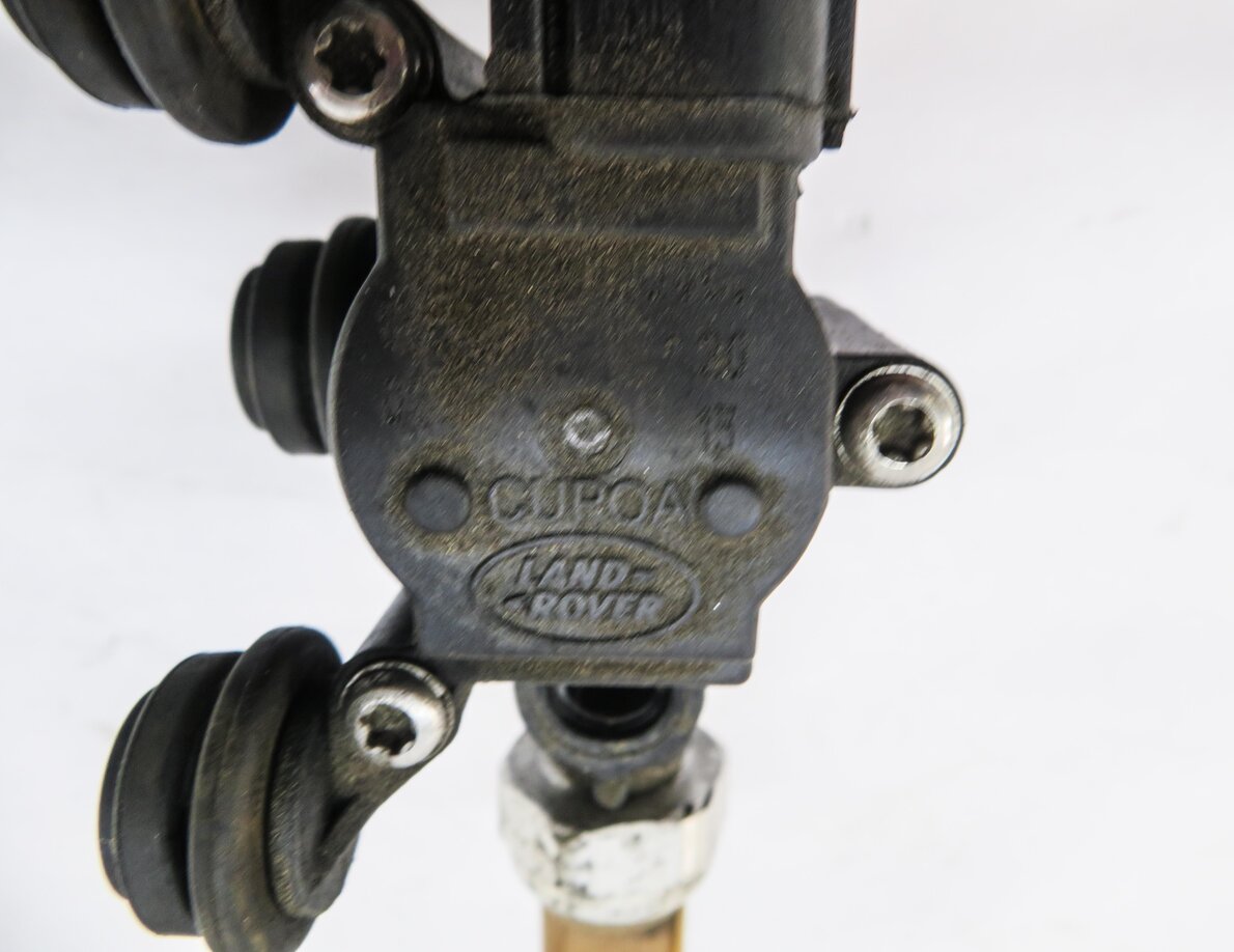 Thumbnail 6: 2013 RANGE ROVER SPORT (L320) AIR SUSPENSION VALVE BLOCK SET-3