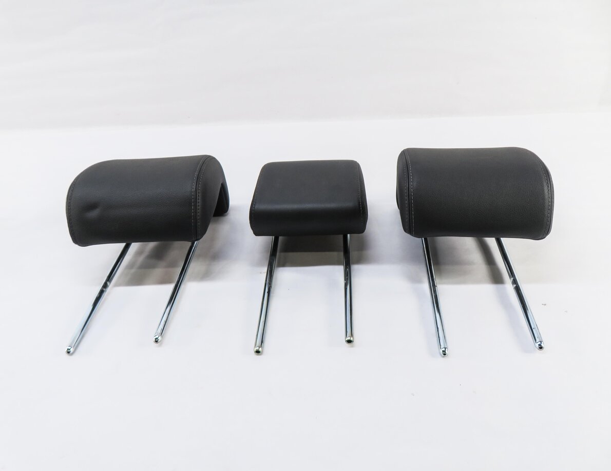 Thumbnail 2: 2013 RANGE ROVER SPORT (L320) REAR 2nd ROW SEAT HEADREST SET (BLACK LEATHER)