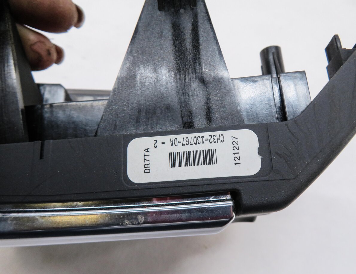 Thumbnail 9: 2013 RANGE ROVER SPORT (L320) HEATED STEERING WHEEL SWITCH BUTTON SET