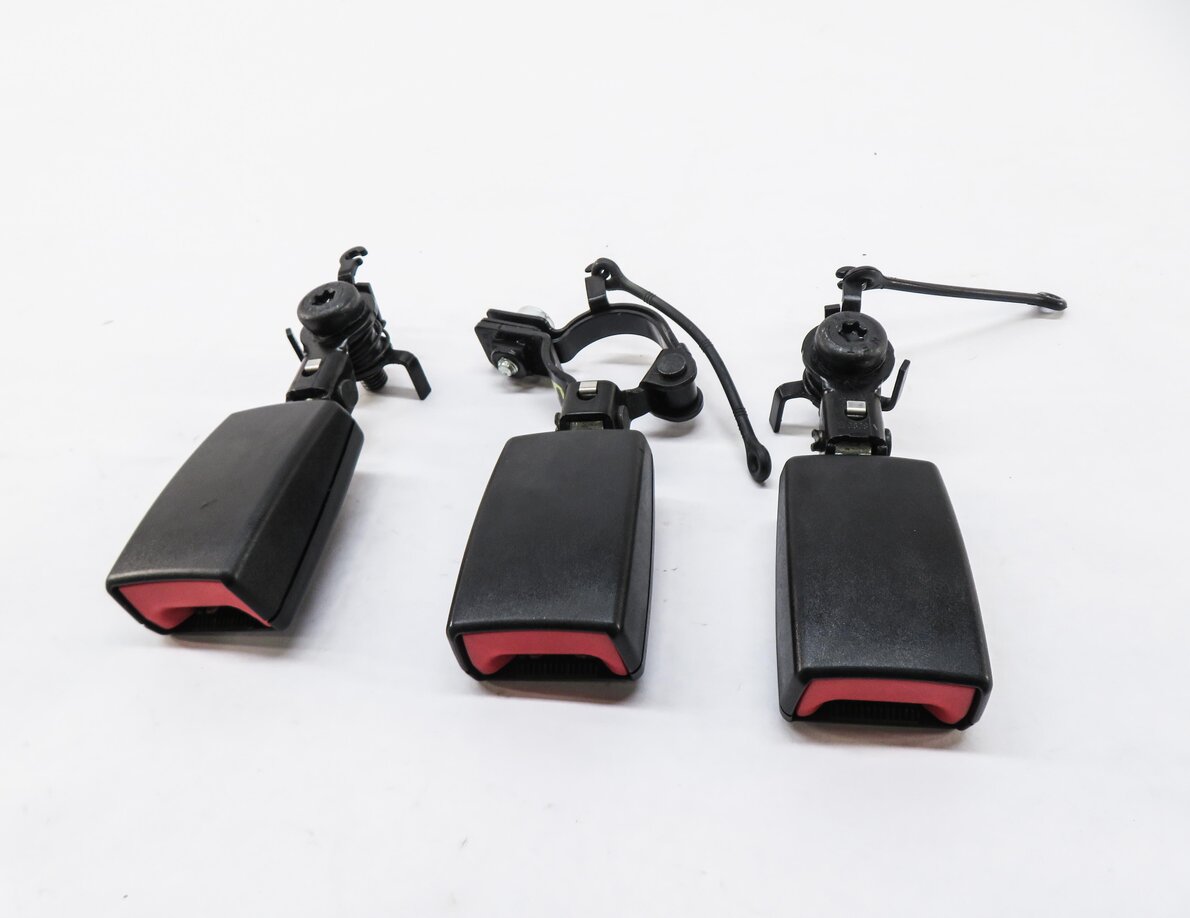 Thumbnail 2: 2013 RANGE ROVER SPORT (L320) REAR 2nd ROW SEAT SEATBELT BUCKLE RECEIVER SET-3