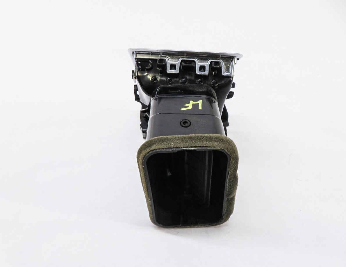 Thumbnail 3: 2013 RANGE ROVER SPORT (L320) LEFT FRONT OUTER DASH HEATER A/C AIR VENT