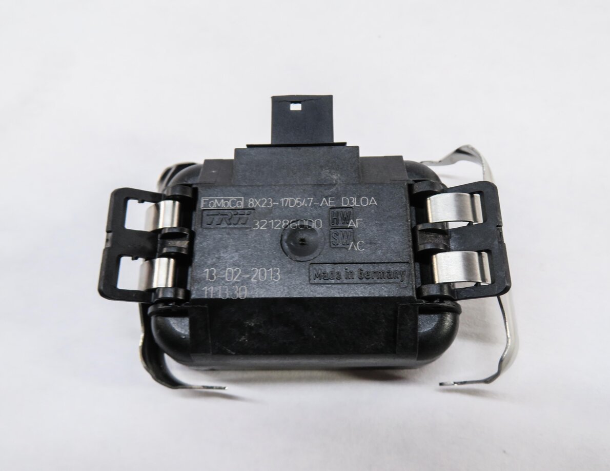 Thumbnail 3: 2010-2016 LR2 LR4 RANGE ROVER SPORT (L320 L322) WINDSHIELD WIPER RAIN SENSOR
