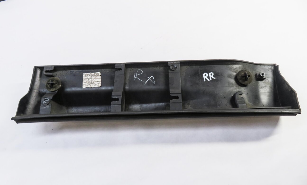 Thumbnail 4: 2013 RANGE ROVER SPORT (L320) FRONT & REAR DOOR RUNNER MOULDING TRIM SET-4