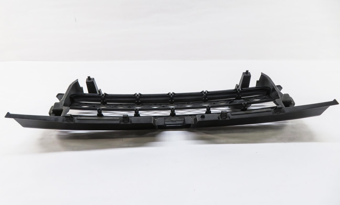 Thumbnail 6: 2012-2013 RANGE ROVER SPORT (L320) FRONT UPPER HOOD VENT GRILLE TRIM (BLACK)