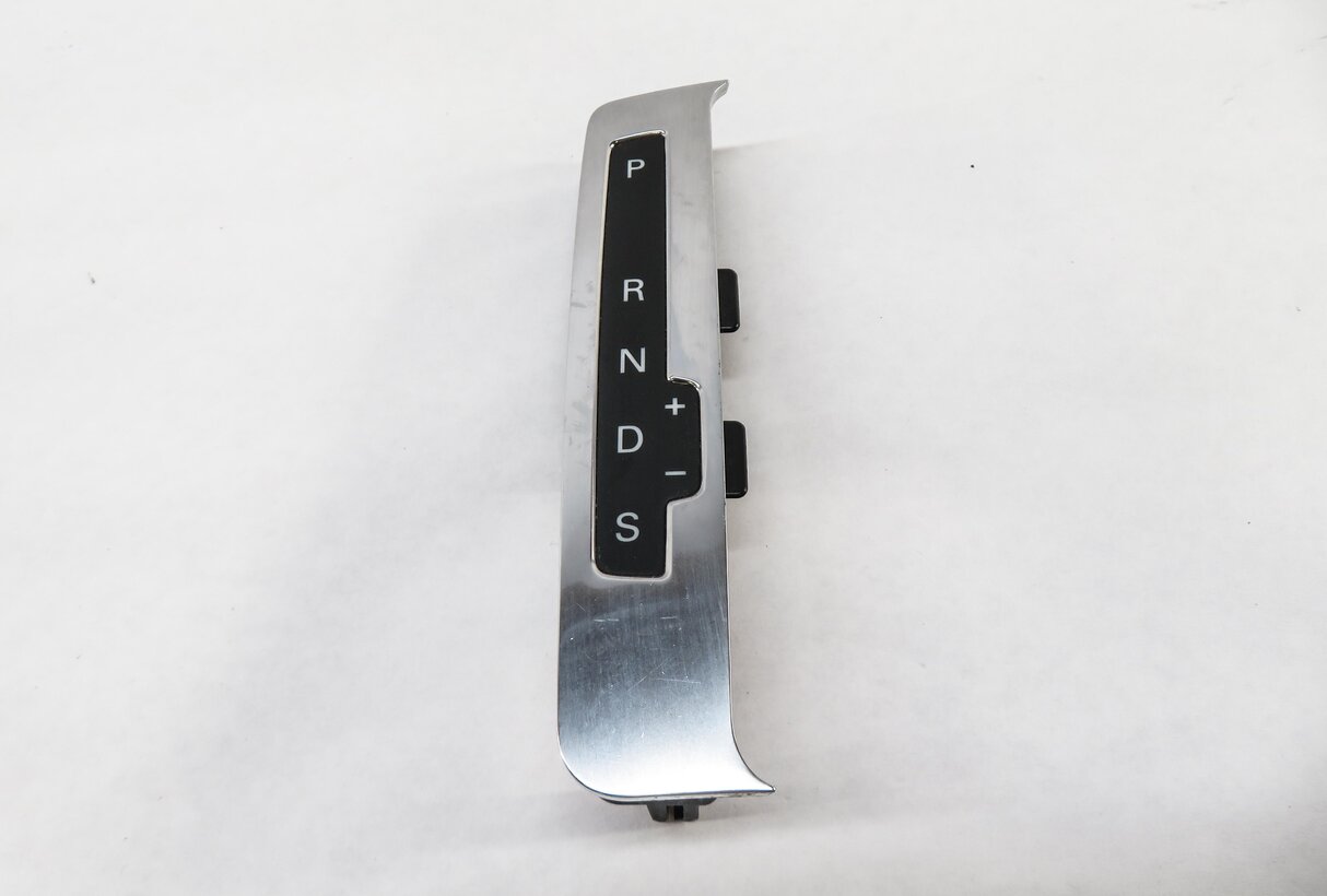 Thumbnail 2: 2008 AUDI Q7 (4L) TRANSMISSION GEAR SHIFTER SHIFT INDICATOR TRIM
