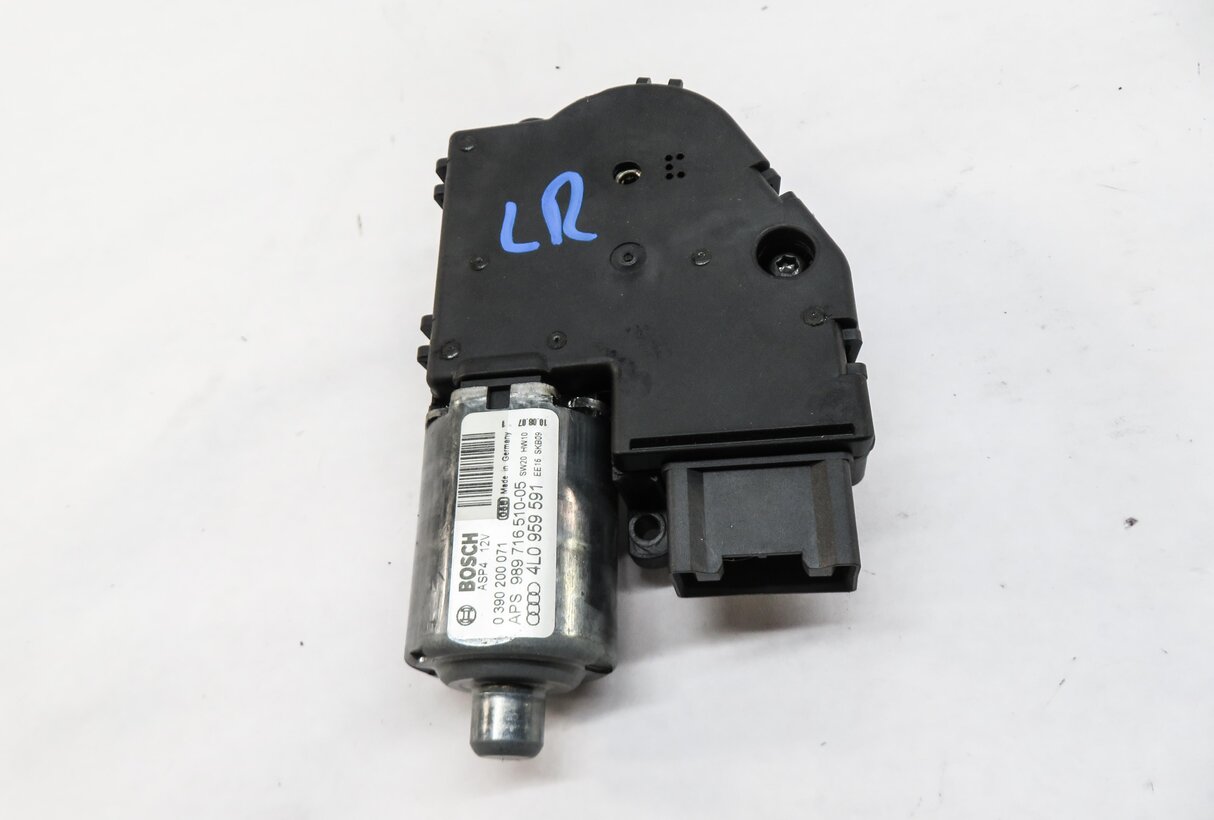 Thumbnail 2: 2007-2014 AUDI Q7 (4L) PANORAMIC SUNROOF MOTOR SUN ROOF MOTOR SUNSHADE MOTOR